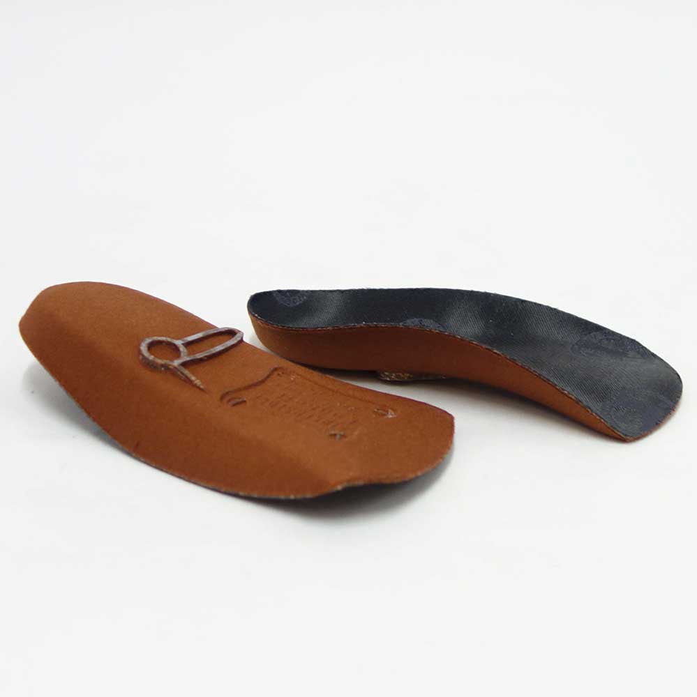 ビルケンシュトック BIRKENSTOCK インソール ブルーフットベッド スポーツ カラー:ブラック 1001181(幅狭)コルク製フットベッド(ドイツ製)