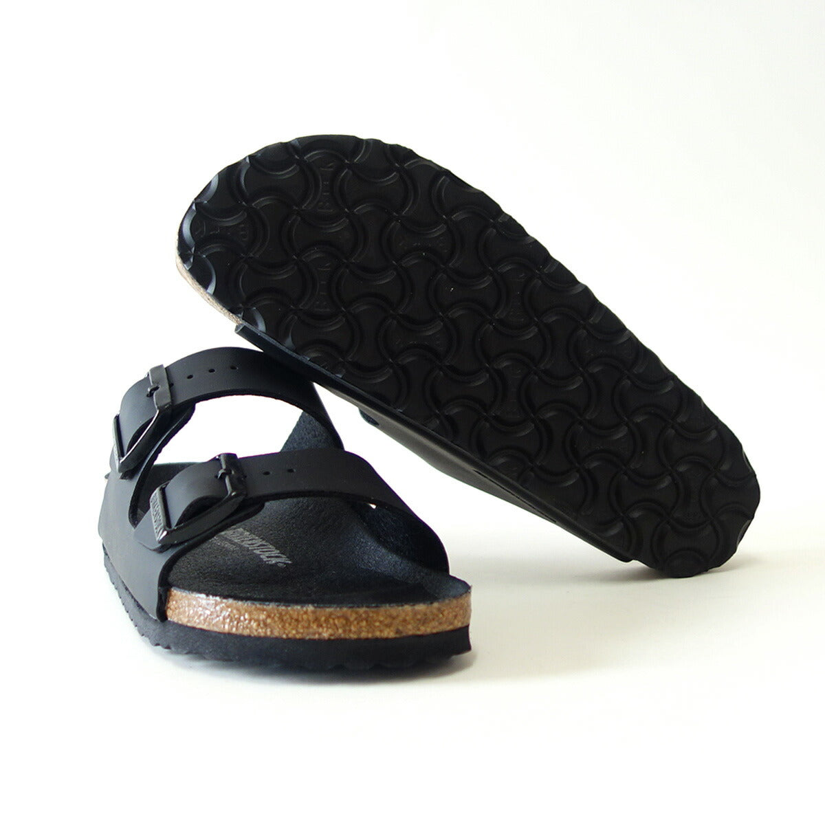 BIRKENSTOCKビルケンシュトックARIZONA(アリゾナ)Triplesブラック1019069(ナローフィット幅狭)ドイツ生まれの快適サンダル「靴」