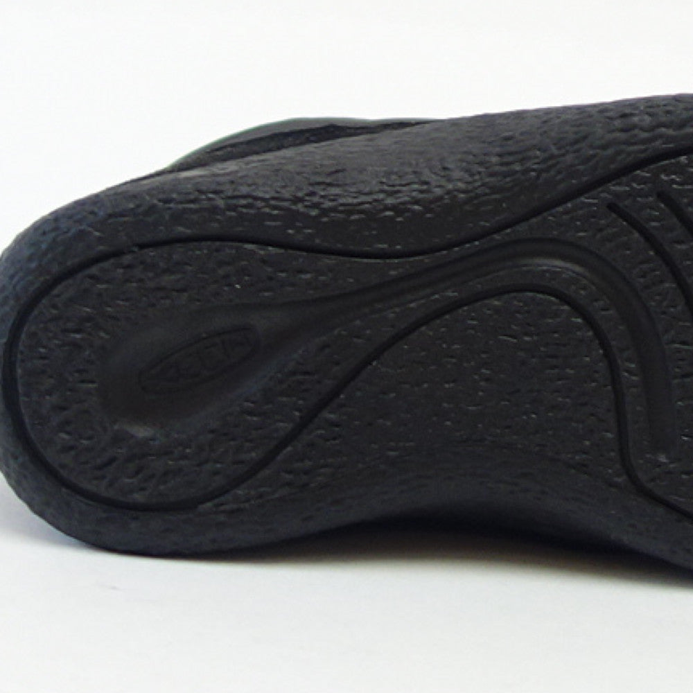 キーン KEEN ハウザー ツー チャッカ ウォータープルーフ 1025513 ブラック/ブラック(キッズ)1025516 ショートブーツ 防水ウインターブーツ 「靴」