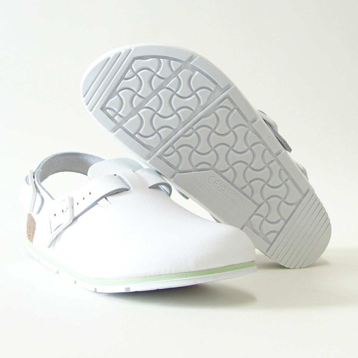 ビルケンシュトックBIRKENSTOCKプロフェッショナルTokioPRO(トキオプロ)1025956ホワイト(メンズサンダル)レギュラーフィット天然皮革クロッグサボ医療厨房仕事履き「靴」