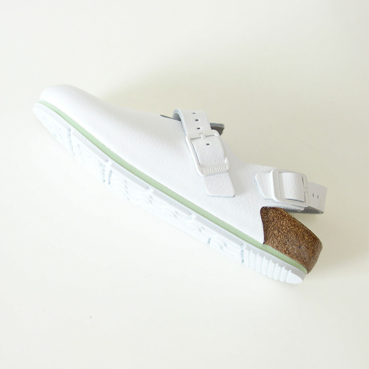 ビルケンシュトックBIRKENSTOCKプロフェッショナルTokioPRO(トキオプロ)1025956ホワイト(メンズサンダル)レギュラーフィット天然皮革クロッグサボ医療厨房仕事履き「靴」
