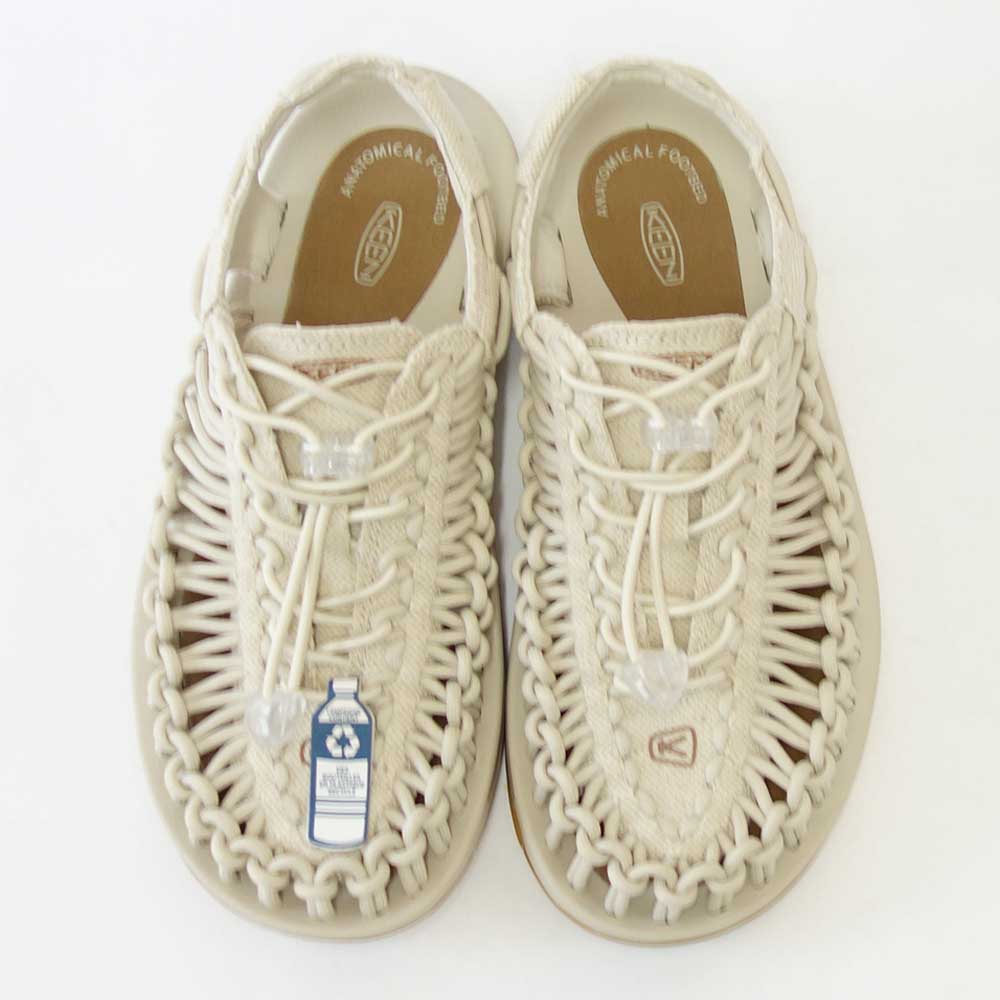 KEEN キーン UNEEK CANVAS(ユニーク キャンバス) 1026228(メンズ)カラー:Natural Canvas/Birch バックストラップ スリッポン スニーカー サンダル オープンエアー キャンプ フェス スポーツ レジャー 旅行 「靴」