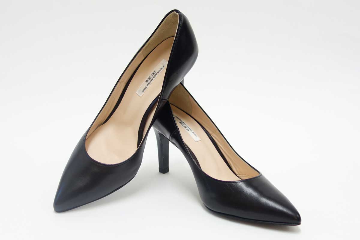 SEVEN TWELVE THIRTY セヴントゥエルヴサーティ 105187 ブラック (8cmヒール) LovelyWalk ポインテッドパンプス(日本製) 「靴」