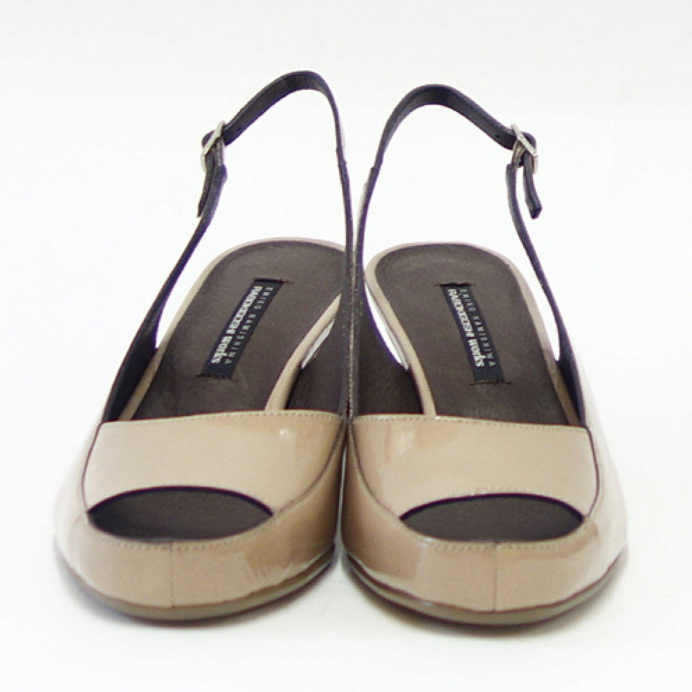 【SALE 40%OFF】 ラボキゴシ ワークス RABOKIGOSHI works 12586 ベージュ エナメル スクエア オープントウパンプス サンダル 5cmヒール 「靴」