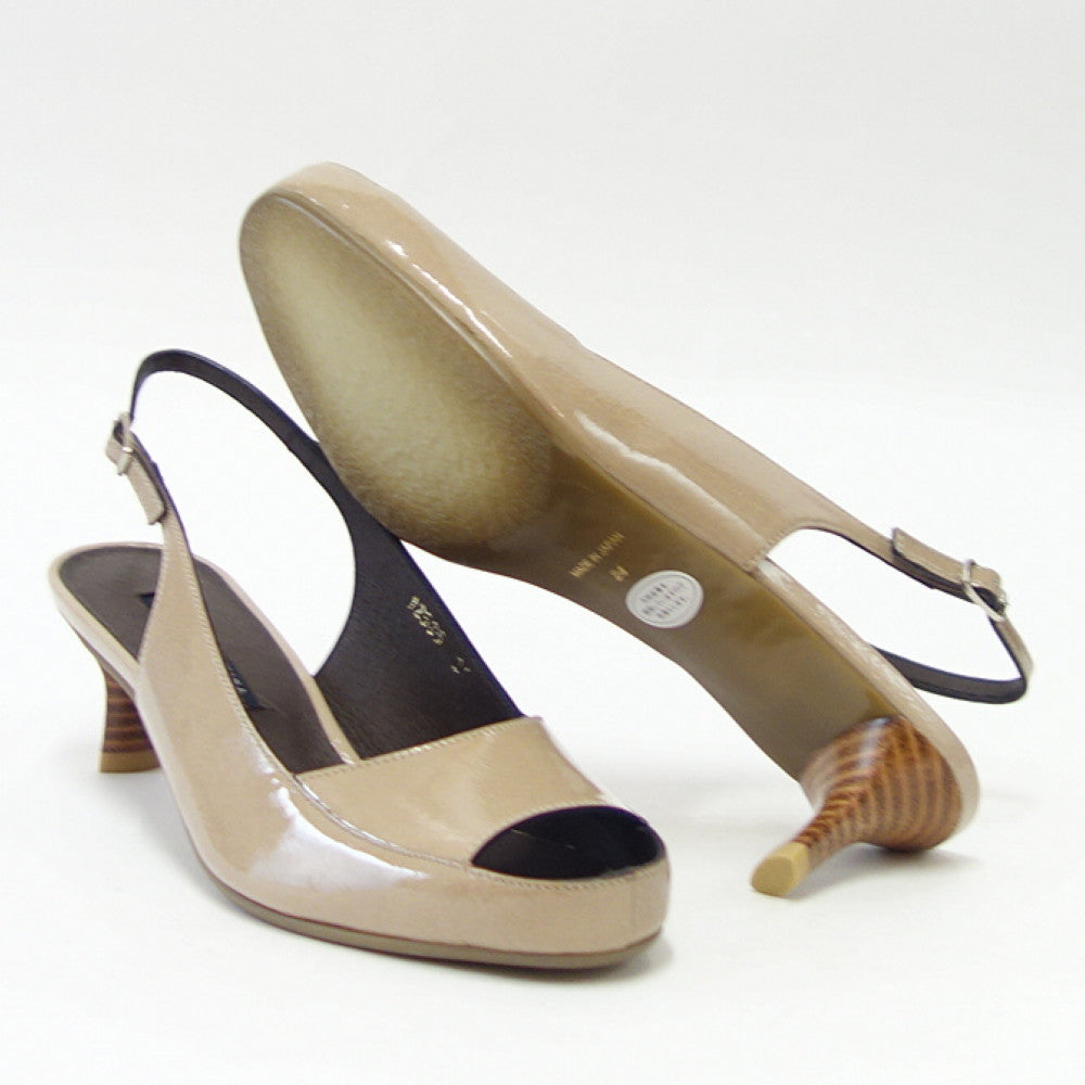 【SALE 40%OFF】 ラボキゴシ ワークス RABOKIGOSHI works 12586 ベージュ エナメル スクエア オープントウパンプス サンダル 5cmヒール 「靴」