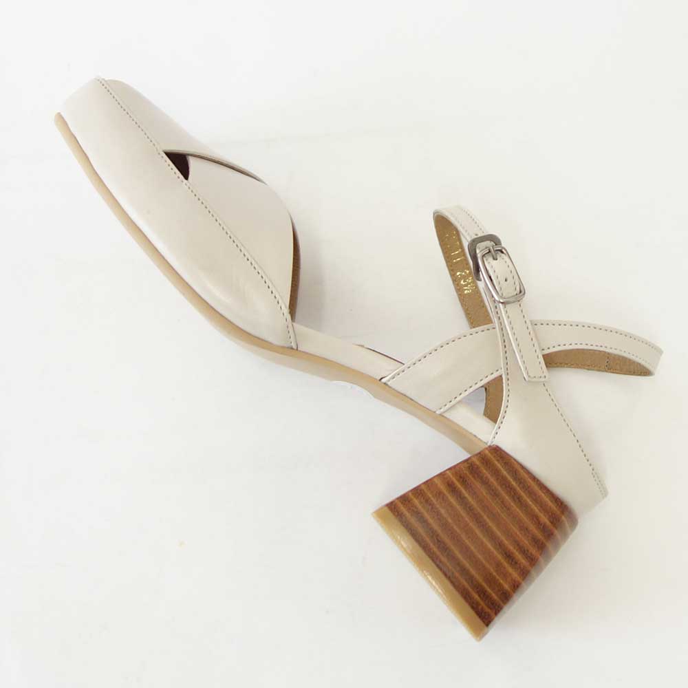 【SALE 20%OFF】 ラボキゴシ ワークス RABOKIGOSHI works 12711 アイボリー 本革ストーム風サンダル 5cmヒール 日本製 天然皮革「靴」