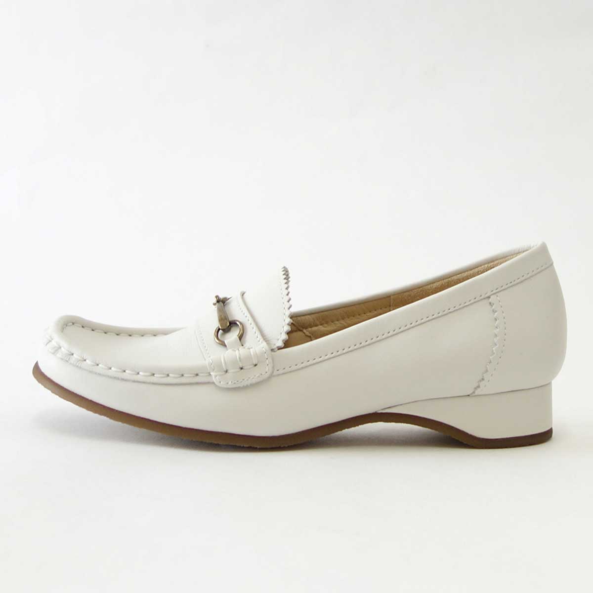 【SALE 40%OFF】 フィズリーン FIZZ REEN  1820 ホワイト(レディース) 快適EEEのビットローファー(日本製)「靴」