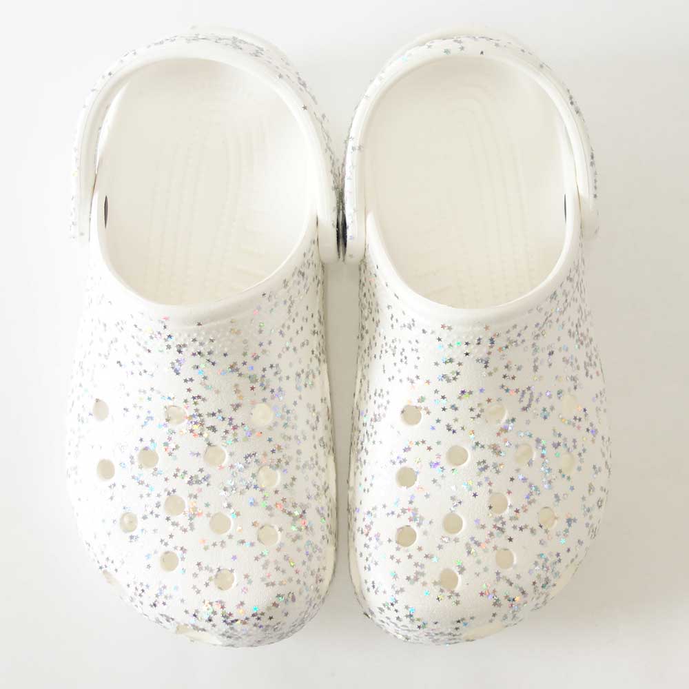 【SALE 20%OFF】 crocs クロックス classic starry glitter clog k クラシック スターリー グリッター クロッグ (キッズ)208619100 ホワイト「靴」