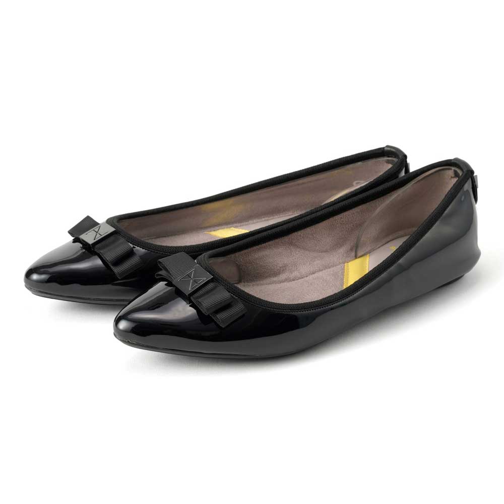 バタフライツイスト BUTTERFLY TWISTS JASMIN(ジャスミン) 22023N BLK PATENT(ブラックパテント) お洒落な携帯バレエシューズ 「靴」