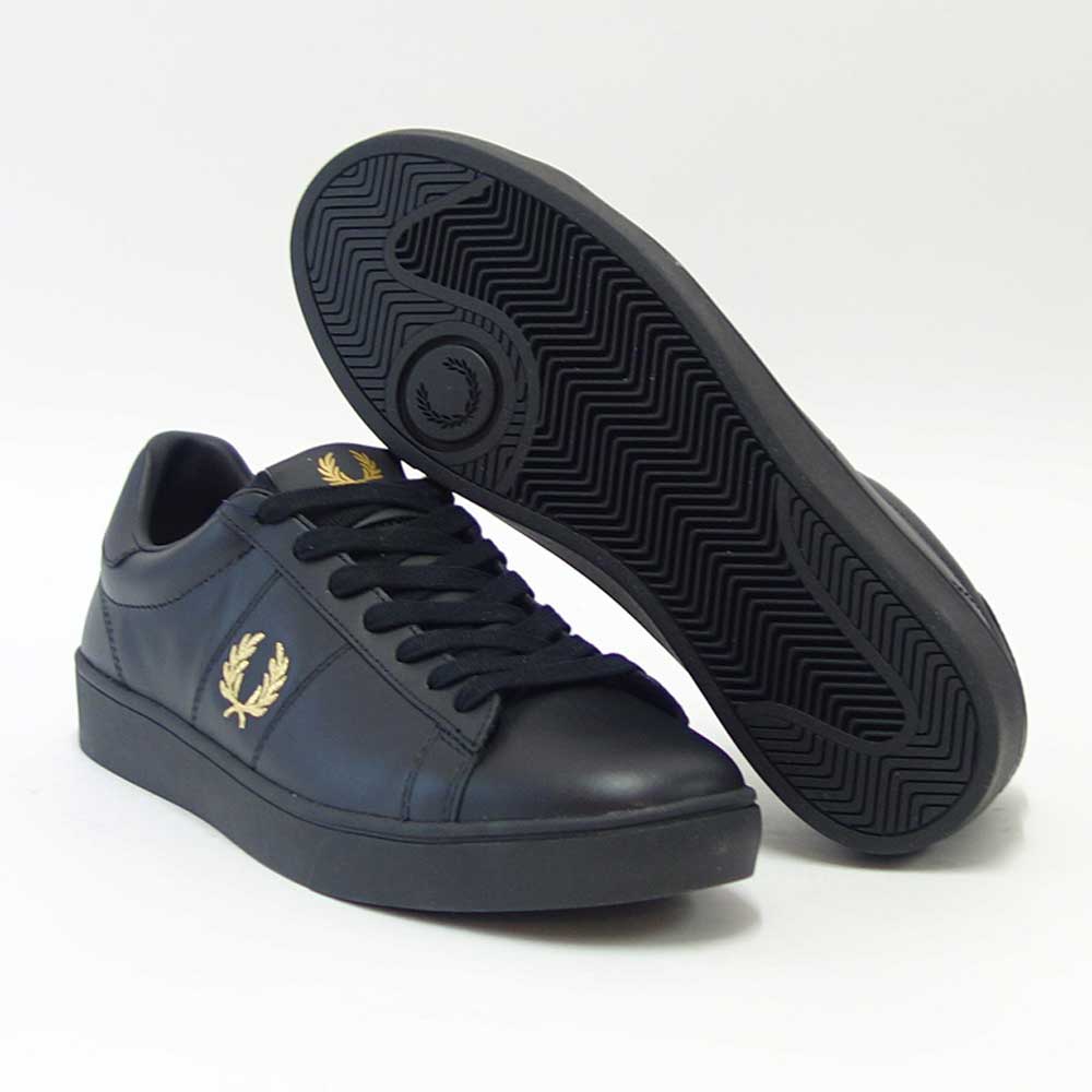 【SALE 30%OFF】 FRED PERRY フレッドペリー B 2333 102(ユニセックス)SPENCER LEATHER (スペンサー レザー) カラー:Black / Metallic Gold 天然皮革のローカットスニーカー 「靴」