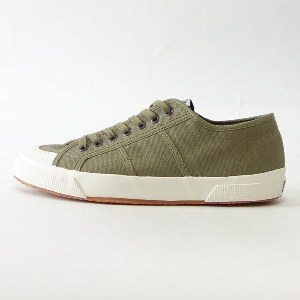 【SALE 30%OFF】 スペルガ SUPERGA 2390-MILITARY 7 EYELETS(メンズ)グリーン (2s7112xwaht) ナチュラル キャンバススニーカー ミリタリー 「靴」