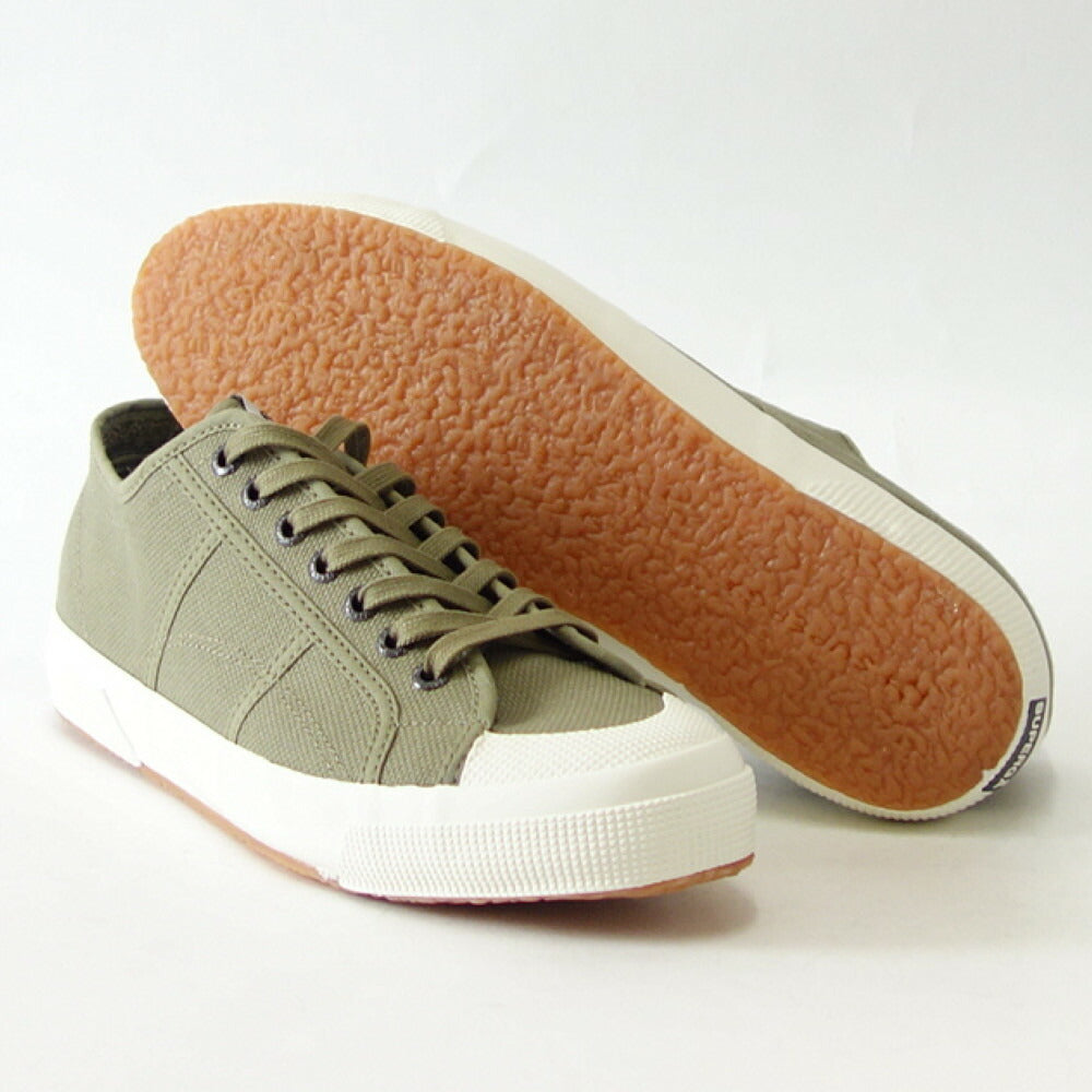 【SALE 30%OFF】 スペルガ SUPERGA 2390-MILITARY 7 EYELETS(メンズ)グリーン (2s7112xwaht) ナチュラル キャンバススニーカー ミリタリー 「靴」