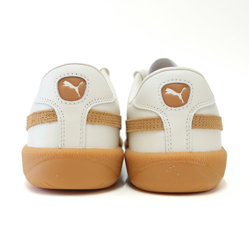 プーマPUMAアーミートレーナースニーカー38660716AlpineSnow-CaramelLatte(ユニセックス)天然皮革ローカットスニーカーウォーキング「靴」