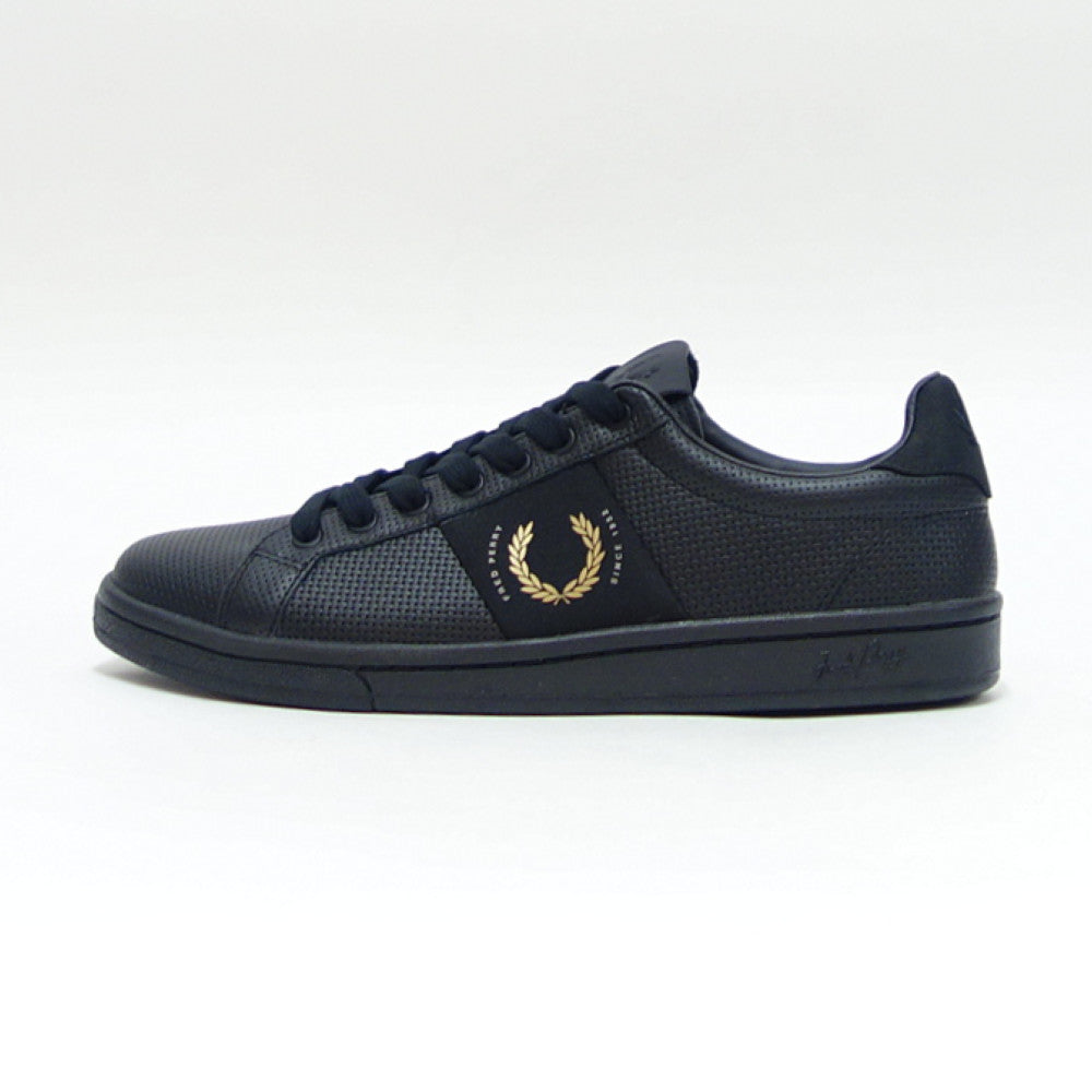 フレッドペリー FRED PERRY B4293 102 B721 Pique Emboss Lea/Branding(メンズ) カラー:ブラック 天然皮革 ローカットスニーカー レザースニーカー テニスシューズ 「靴」