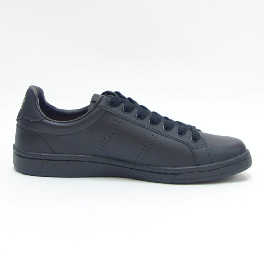 フレッドペリー FRED PERRY B4321 220(ユニセックス)B721 LEATHER カラー:ブラック レザースニーカー クラシックデザイン 「靴」