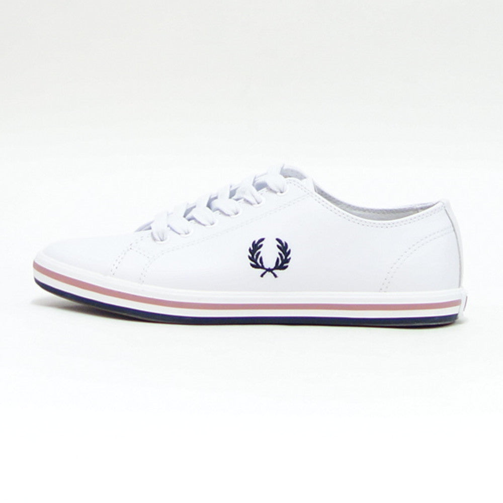 FRED PERRY フレッドペリー  B4333 646(レディース)KINGSTON LEATHER カラー:WHITE 天然皮革 ローカットスニーカー テニスシューズ  「靴」