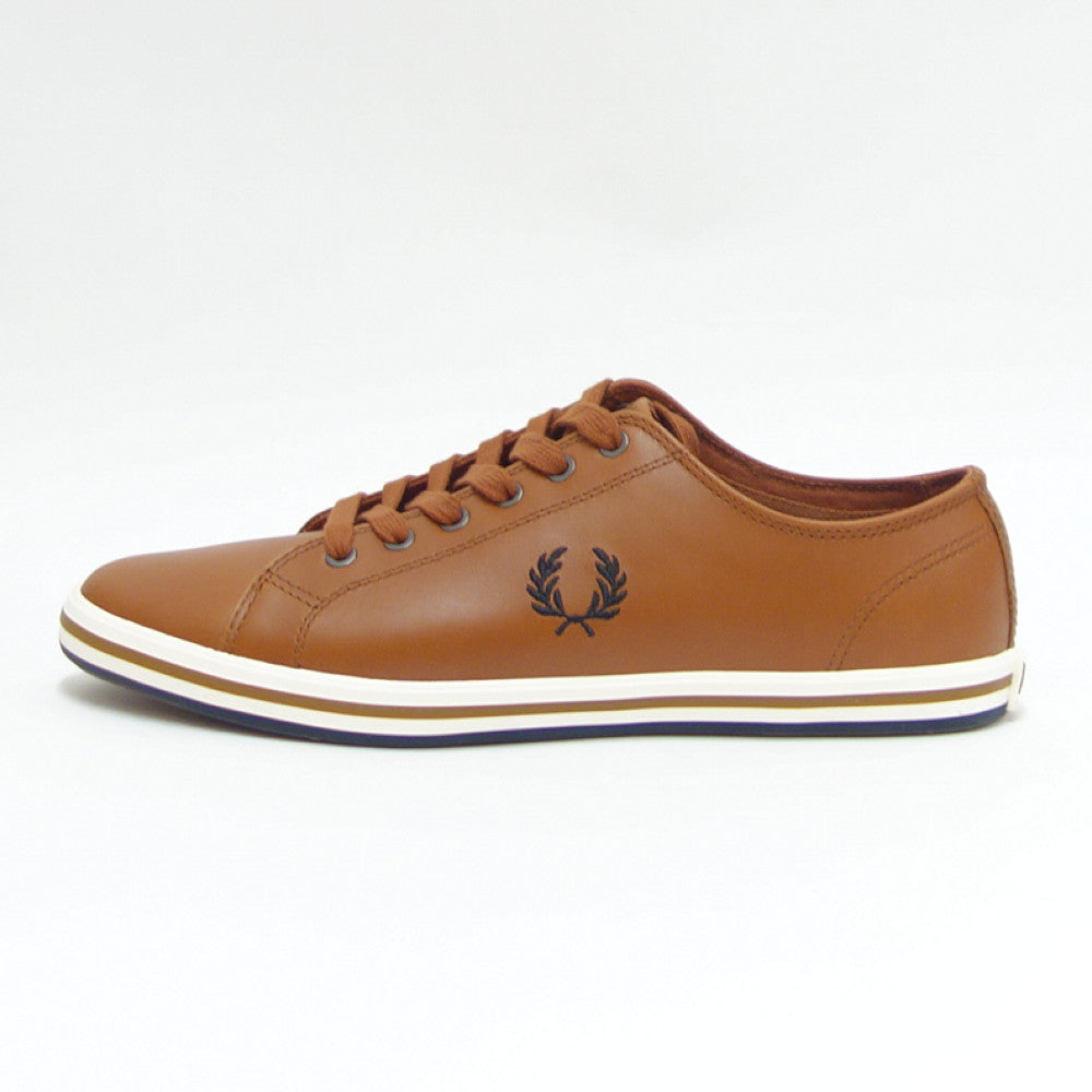 FRED PERRY フレッドペリー B4333 C55(ユニセックス)KINGSTON LEATHER カラー:Tan 天然皮革 ローカットスニーカー テニスシューズ 「靴」