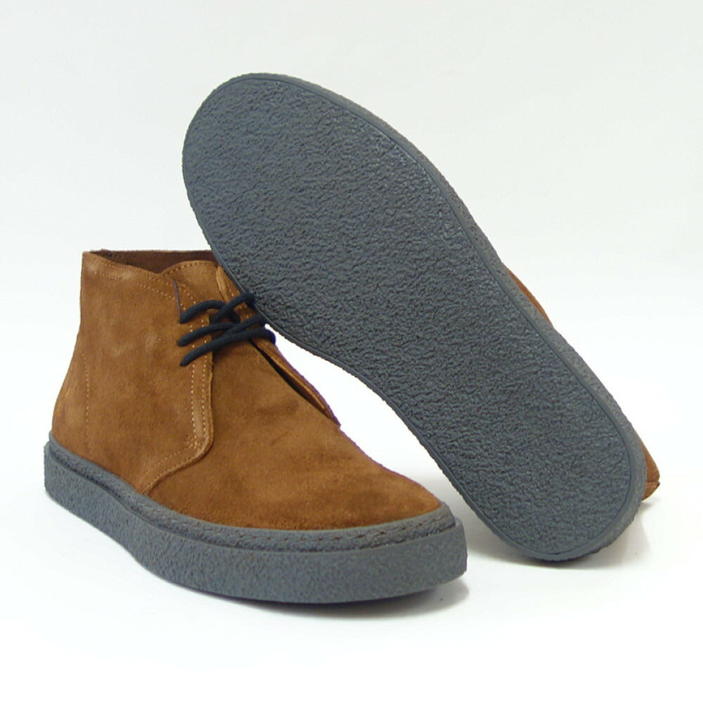 FRED PERRY フレッドペリー B 4361 831(ユニセックス)Hawley Suede (ホーリー) カラー:GINGER スエードレザー デザートブーツ ポルトガル製 「靴」