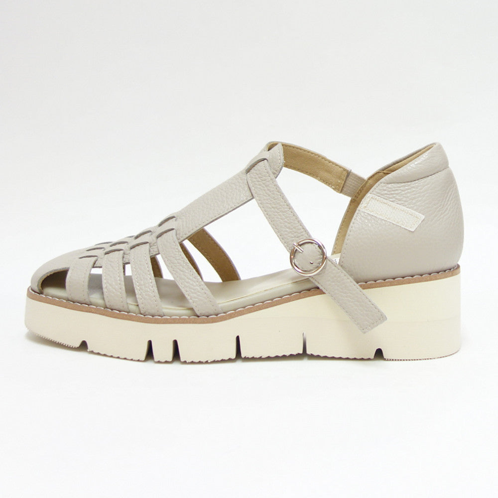 【SALE 30%OFF】 フィズリーン FIZZ REEN 505 グレージュ(レディース シューズ) 快適 EEE 4.5cmウェッジヒール グルカ パンプス(日本製)「靴」