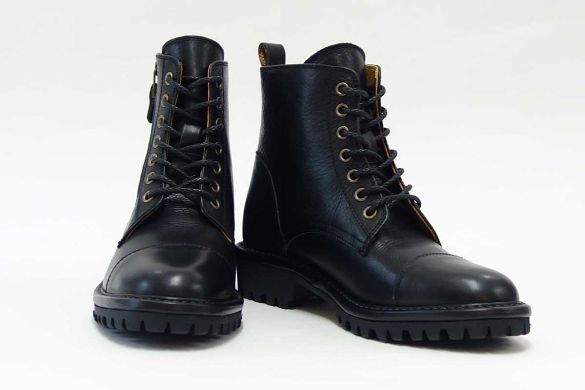 【SALE 20%OFF】 SAYA(サヤ) 50668 ブラック マニッシュレースアップブーツ「靴」