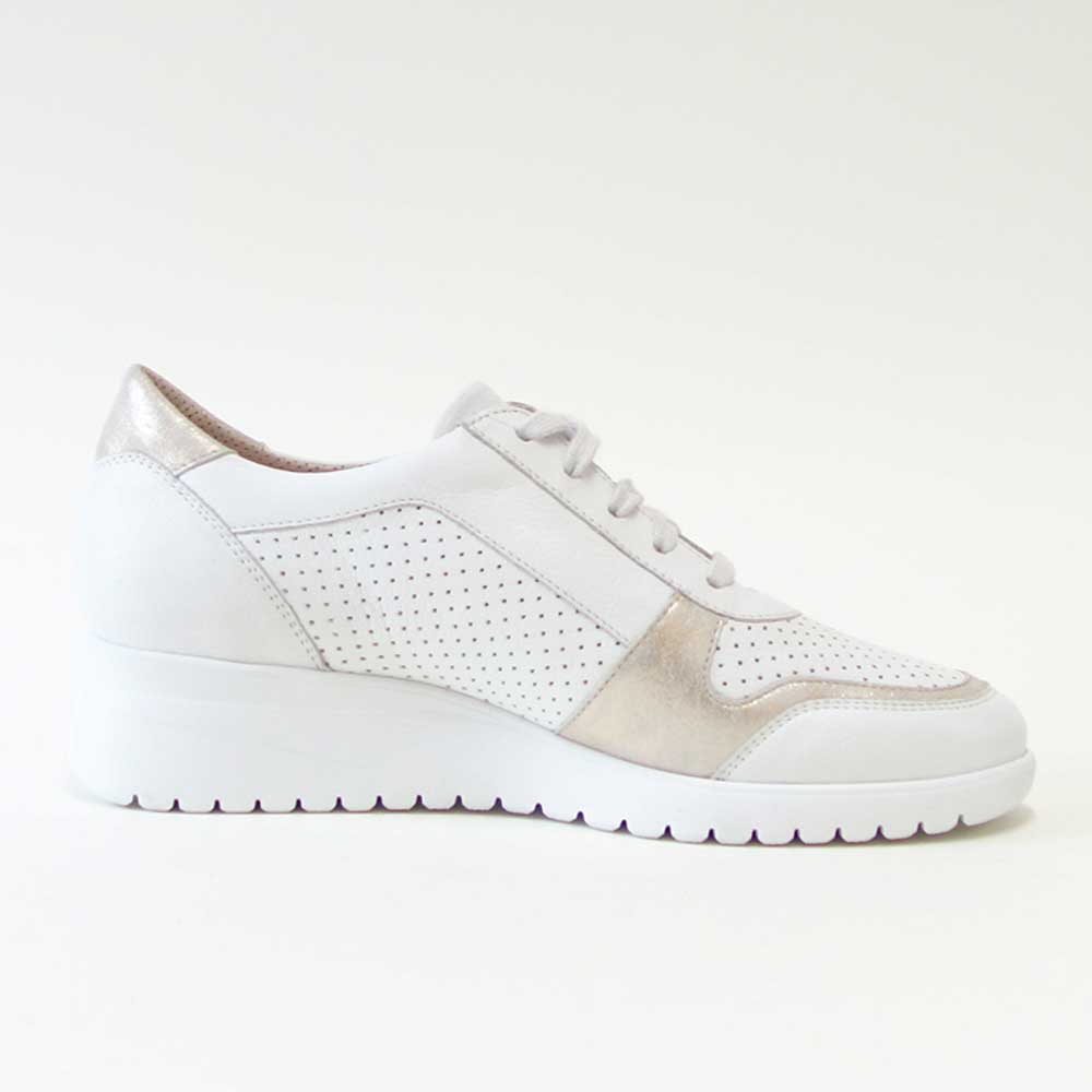 メフィストMEPHISTOIASMINAPERF(ヤスミナパープ)ホワイト5142279天然皮革スニーカーレースアップウォーキングシューズ(レディース)「靴」正規品快適靴旅行