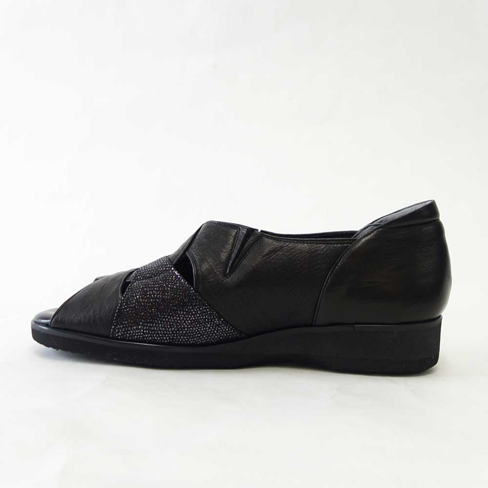 【SALE 40%OFF】 フィズリーン FIZZ REEN 5146 ブラック(レディース) EEEE幅 フラットヒール オープントゥ スリッポン(日本製)「靴」