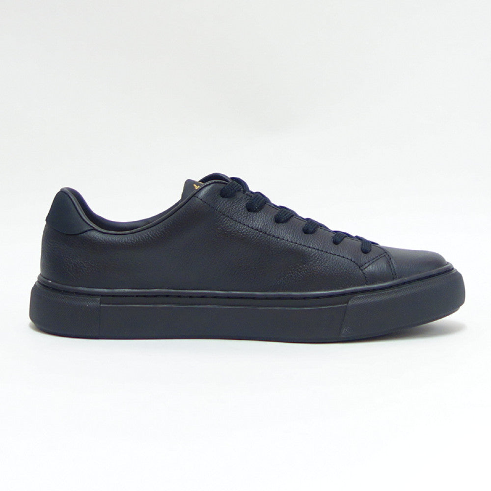 フレッドペリー FRED PERRY B5311 102(ユニセックス)B71 Tumbled Leather カラー:ブラック レザースニーカー クラシックデザイン 「靴」