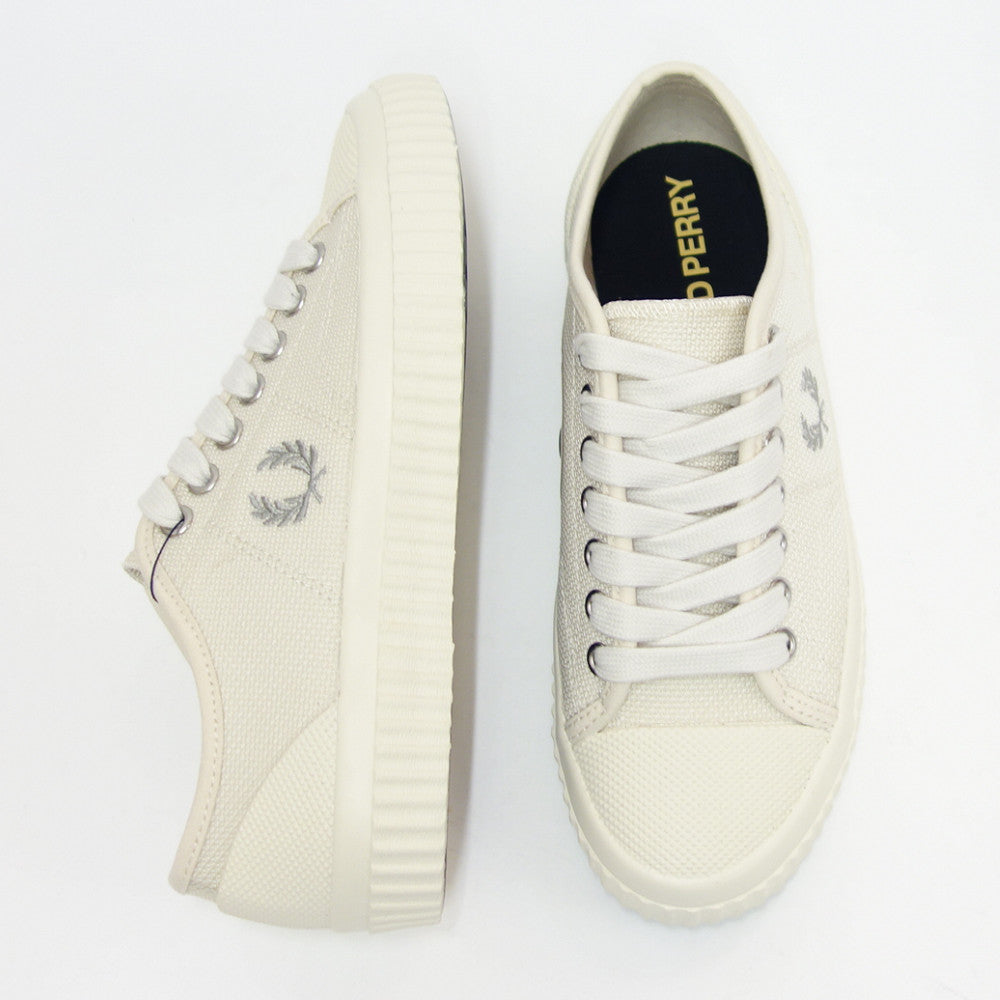 FRED PERRY フレッドペリー B5322 560(ユニセックス)HUGHES LOW TEXTURD POLY カラー:ECRU 人工繊維 ローカットスニーカー テニスシューズ 「靴」