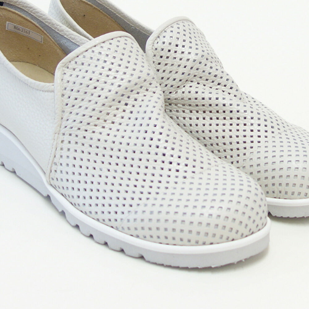 フィズリーンFIZZREEN27-6236アイボリー(レディース)快適EEEスリッポンウェッジフラットシューズ(日本製)母の日おすすめギフト「靴」