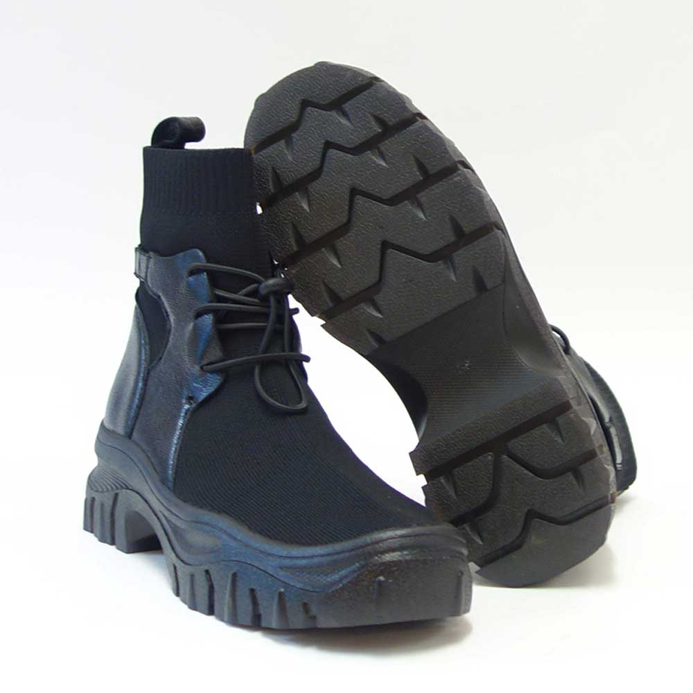 yuko imanishi + ユーコ イマニシ+ 716039 KIYO ブラック 天然皮革 ゴムレース ストレッチブーツ ショートブーツ  展開サイズ 23.5cm 24cm 24.5cm「靴」