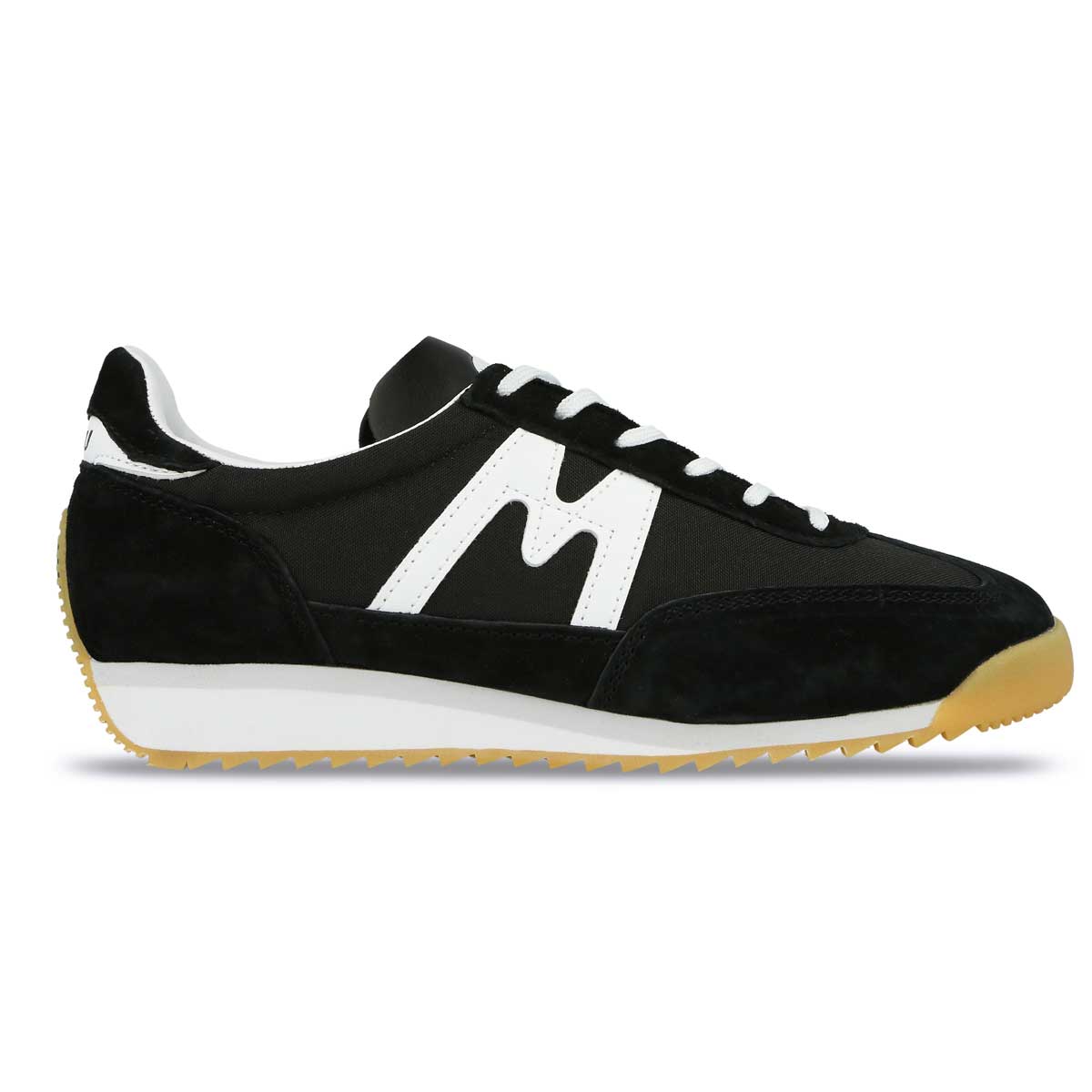 カルフ KARHU KH 805003 ブラック/ホワイト(ユニセックス) CHAMPIONAIR 「靴」