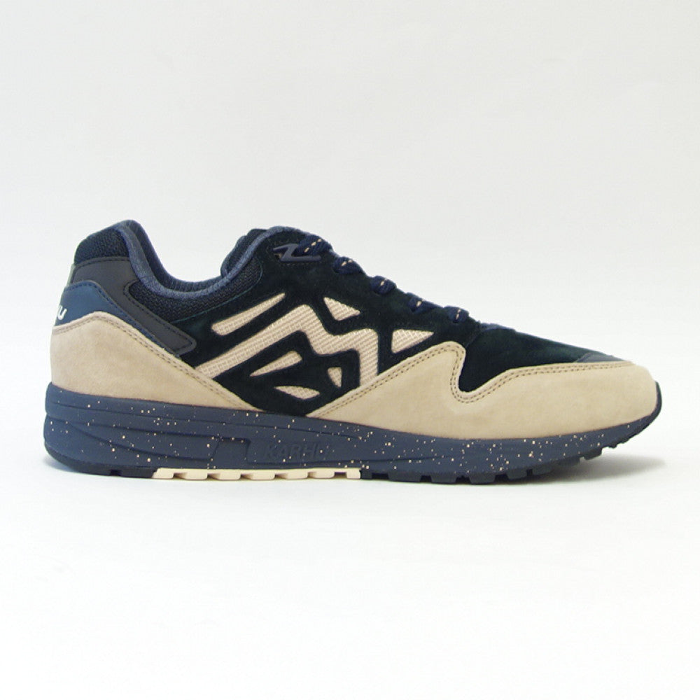 カルフ KARHU KH 806055 LEGACY 96(レガシー) カラー:アイリッシュ クリーム / ジェットブラック (ユニセックス) レザースニーカー エアークッション ウォーキング 「靴」