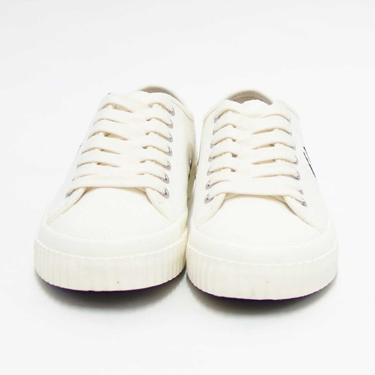 【SALE 30%OFF】 FRED PERRY フレッドペリー B8108(ユニセックス)Hughes Low Canvas カラー:LIGHT ECRU(760) 「靴」