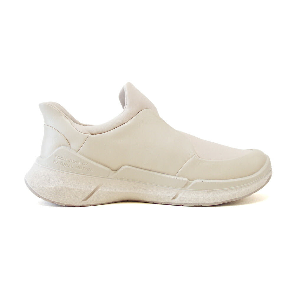 エコーECCOBIOM2.2WOMEN'STRAVELSLIP-ONアイボリー83082359113(レディース)快適な履き心地のレザースニーカースリッポンウォーキングシューズ旅行「靴」