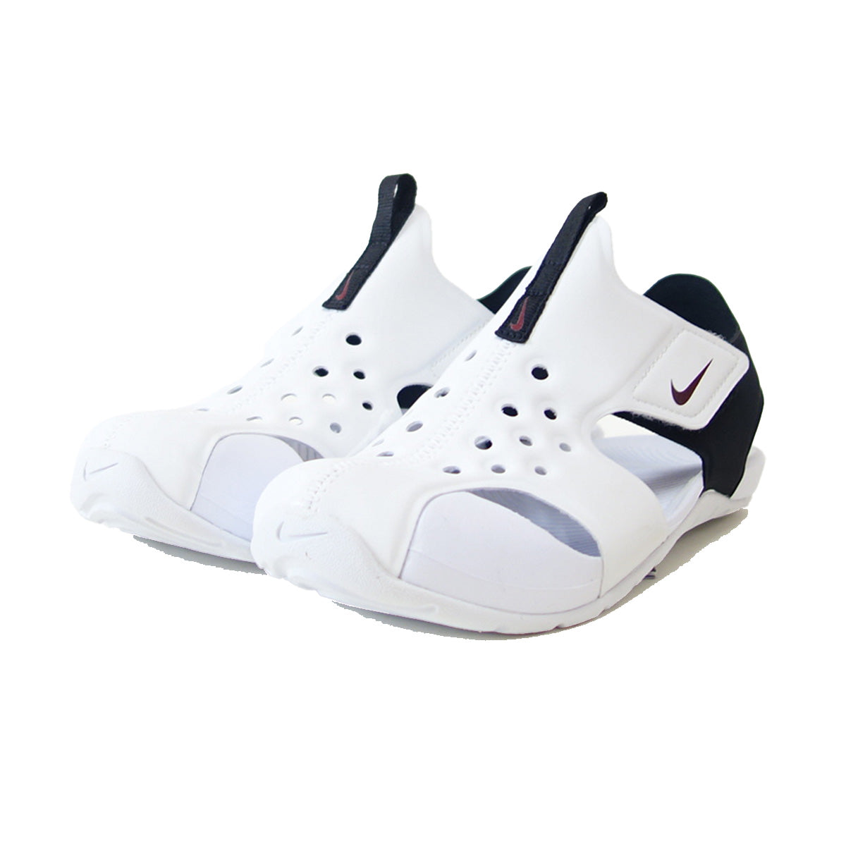 NIKEナイキ943826100ナイキサンレイプロテクト2PSサミットホワイト/チームレッド(キッズシューズ)ストラップサンダルウォーターシューズビーチサンダル「靴」