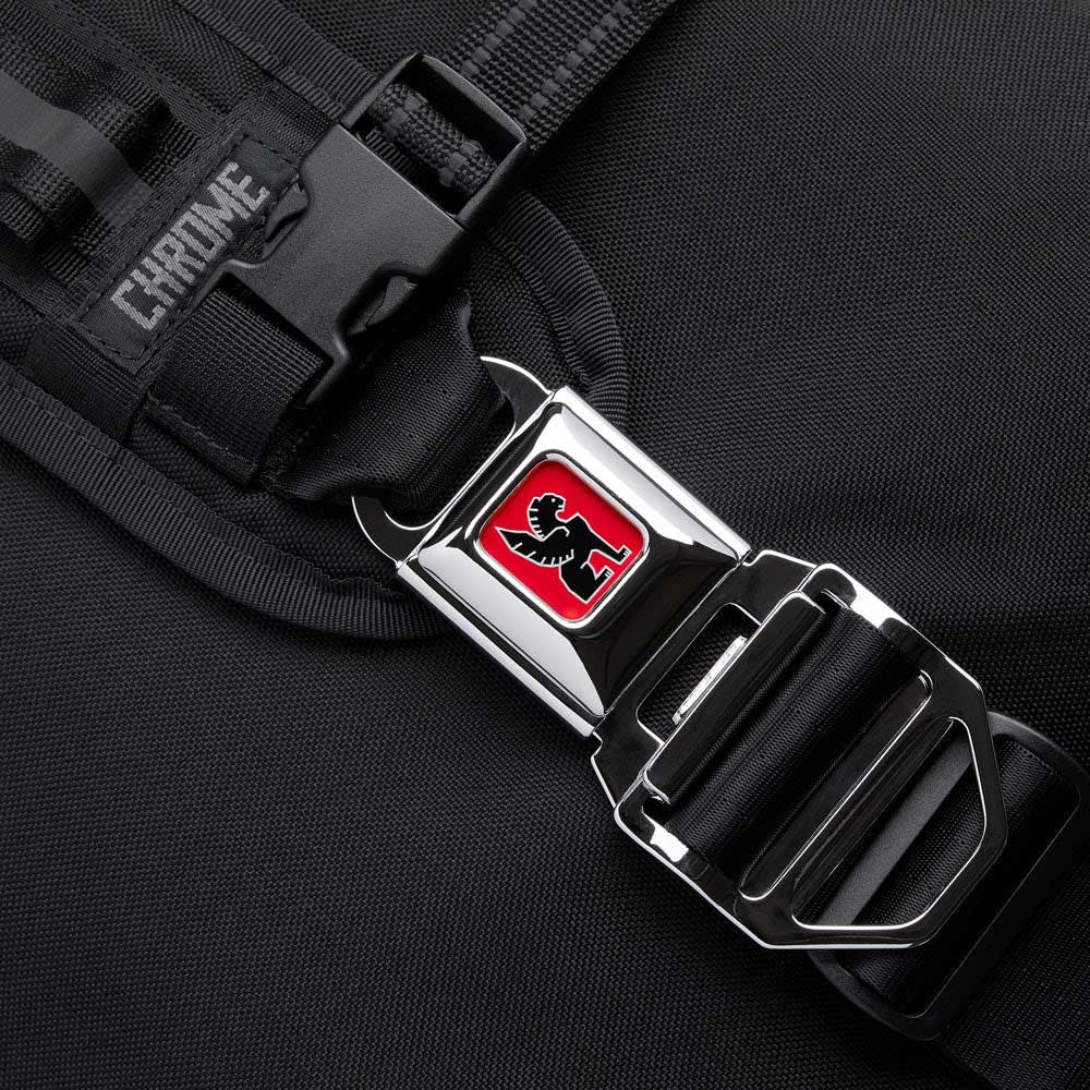 クローム CHROME CTZ MESSENGER BAG(シーティーゼット メッセンジャー バッグ) BG002 (カラー:ブラック) 容量 24L 防水仕様 ショルダーバッグ