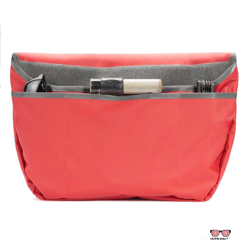 CHROME クローム シンプルメッセンジャーバッグ SIMPLE MESSENGER BAG MD BG332 (カラー:スモーク) 容量:15L 防水 メッセンジャーバック スリングバック ボディーバッグ