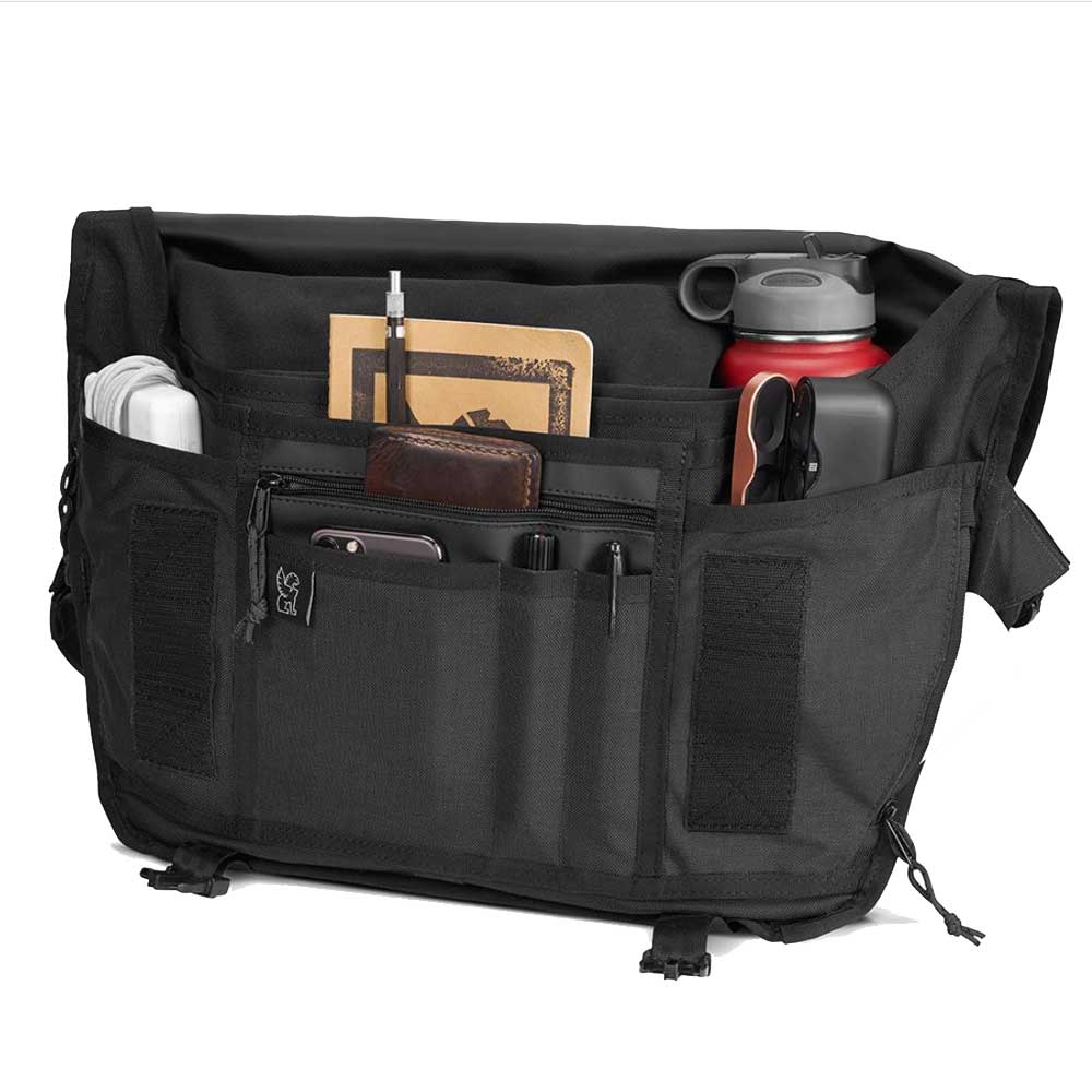 CHROME クローム BURAN III MESSENGER BAG BG323 カラー:ブラック 容量:24L 防水 メッセンジャーバック スリングバック ボディーバッグ