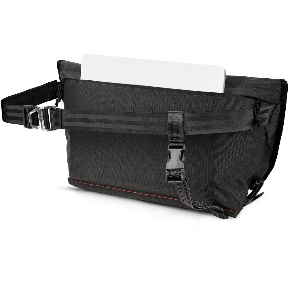 CHROME クローム SIMPLE MESSENGER BAG MD BG332 カラー:ブラック 容量:15L 防水 メッセンジャーバック スリングバック ボディーバッグ