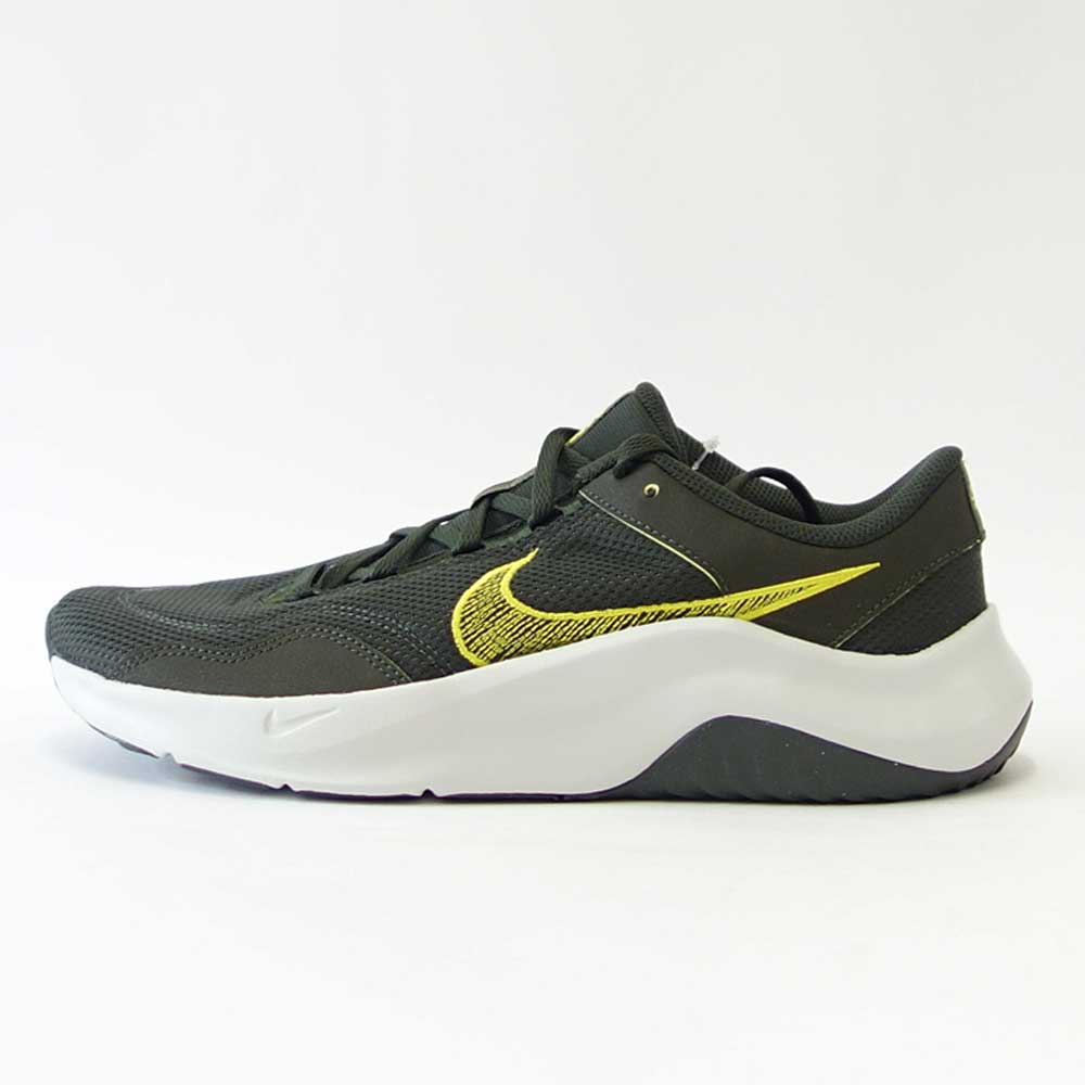 ナイキ NIKE レジェンド エッセンシャル 3 dm1120300 SEQUOIA / HIGH VOLTAGE (メンズ) Nike Legend Essential 3 スニーカー スポーツシューズ「靴」