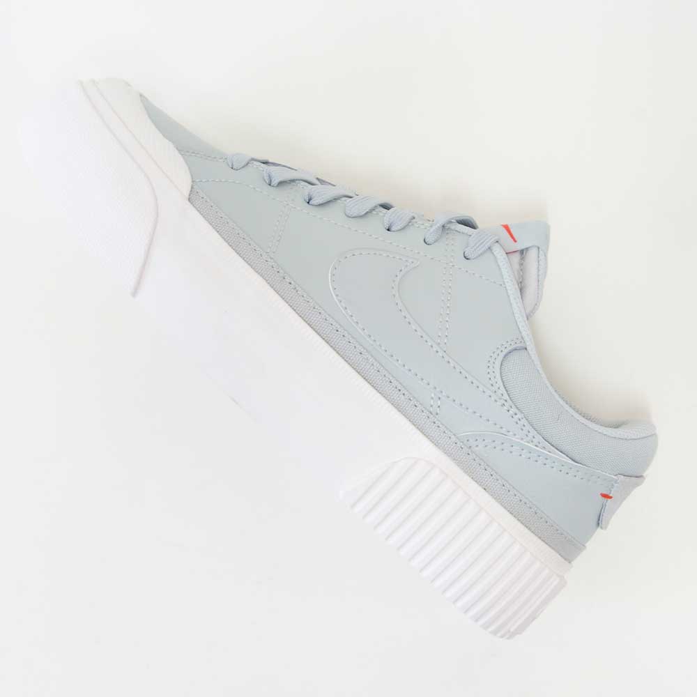 NIKEナイキウィメンズコートレガシーリフトdm7590003ライトシルバー/FEATHER-SAIL(レディース)WNIKECOURTLEGACYLIFT「靴」