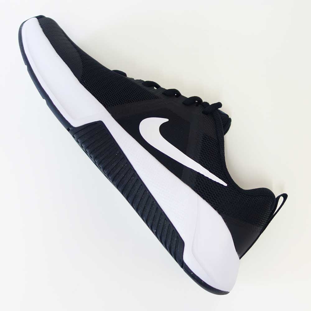 ナイキNIKEMCトレーナー3fq1831001ブラック/ホワイト(メンズ)NIKEMCTRAINER3ランニングスニーカーウォーキングジム「靴」