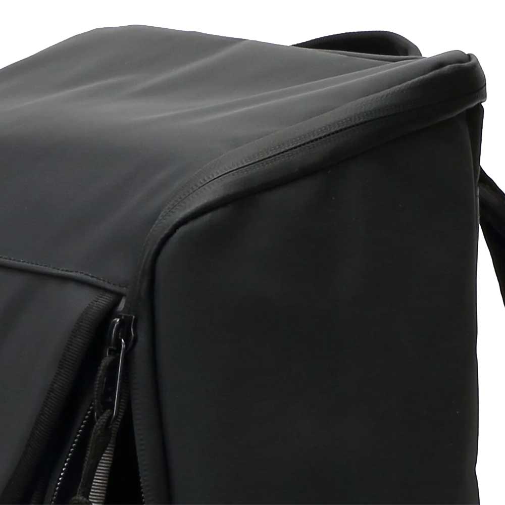 CHROME クローム VOLCAN PACK PLUS(ボルカン パック プラス) 完全防水バックパック JP199BKTP (カラー BLACK TARP) 容量:32L 防水 メッセンジャーバック デイパック