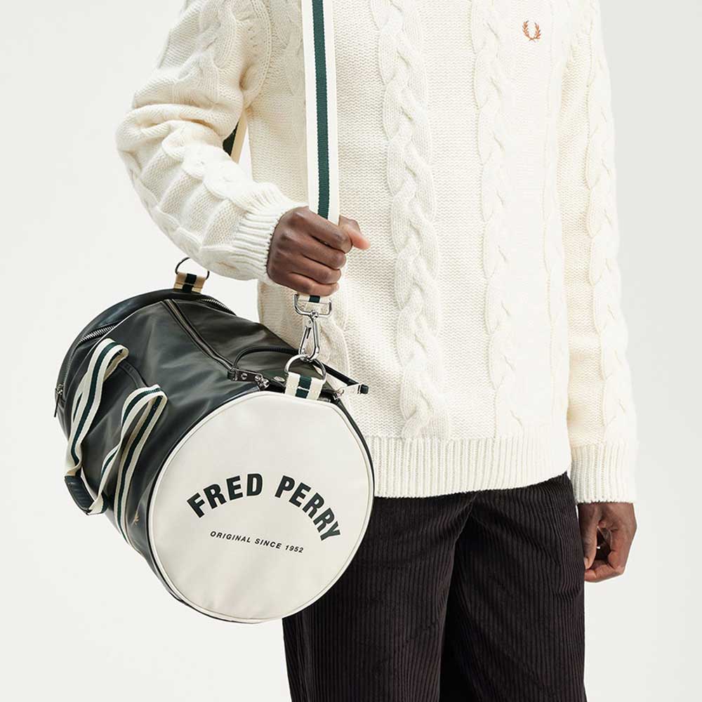 フレッドペリーバッグFREDPERRYCLASSICBARRELBAGL7255T11(NIGHTGREEN/ECRU)バレルバッグドラムバッグボストンバッグ