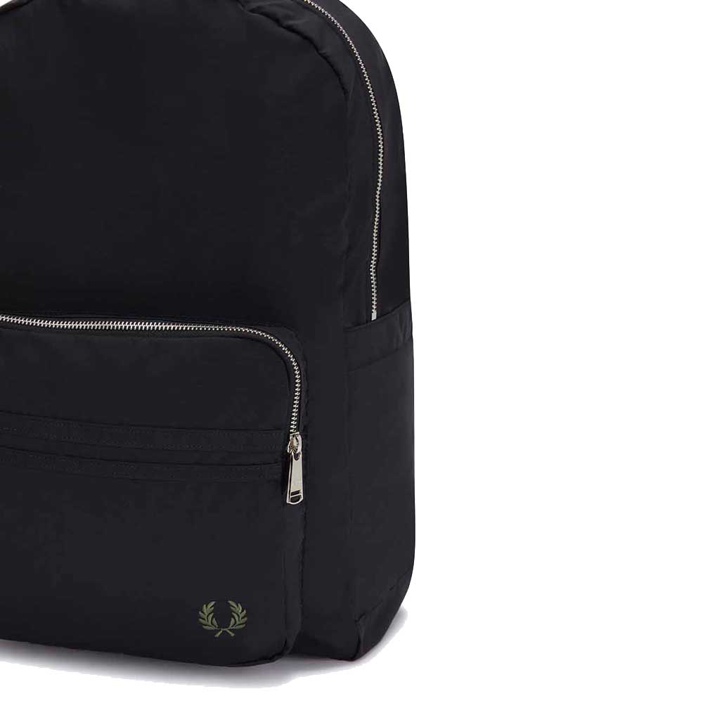 FREDPERRYフレッドペリーNylonTwinTippedBackpackL8282102(BLACK)リュックバックパック