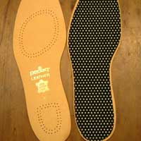 《メール便可》高級羊革インソール(雑菌除去・脱臭効果) pedag ペダッグ レザー(leather) 脱臭効果の高いカーボンフィルター付き(ドイツ製)靴 シューズ