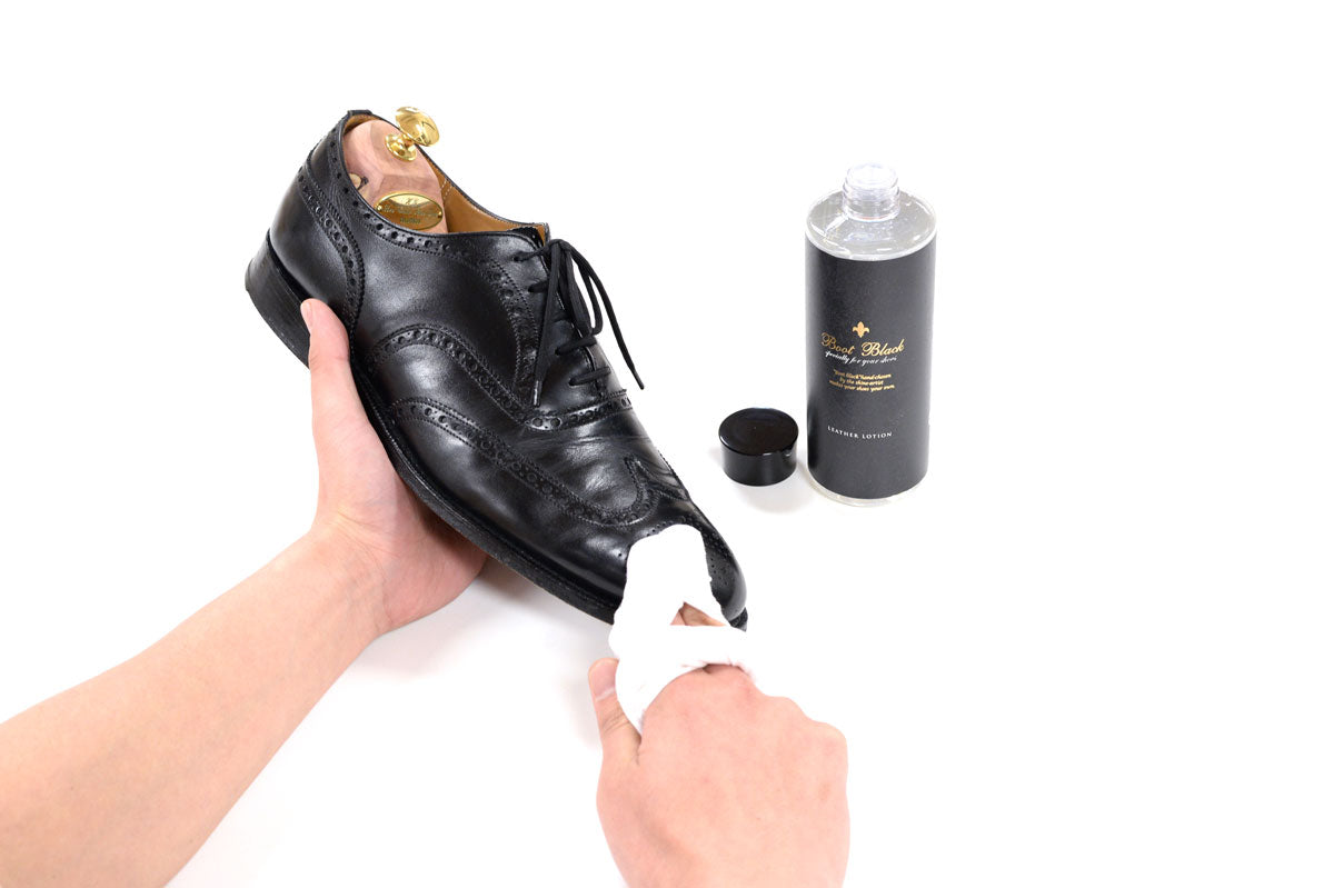 革靴、ワックス等の汚れ落し(ツヤ革専用汚れ落し) Boot Black ブートブラック レザーローション 300ml(日本製) コロンブス《Boot Black》正規取扱店