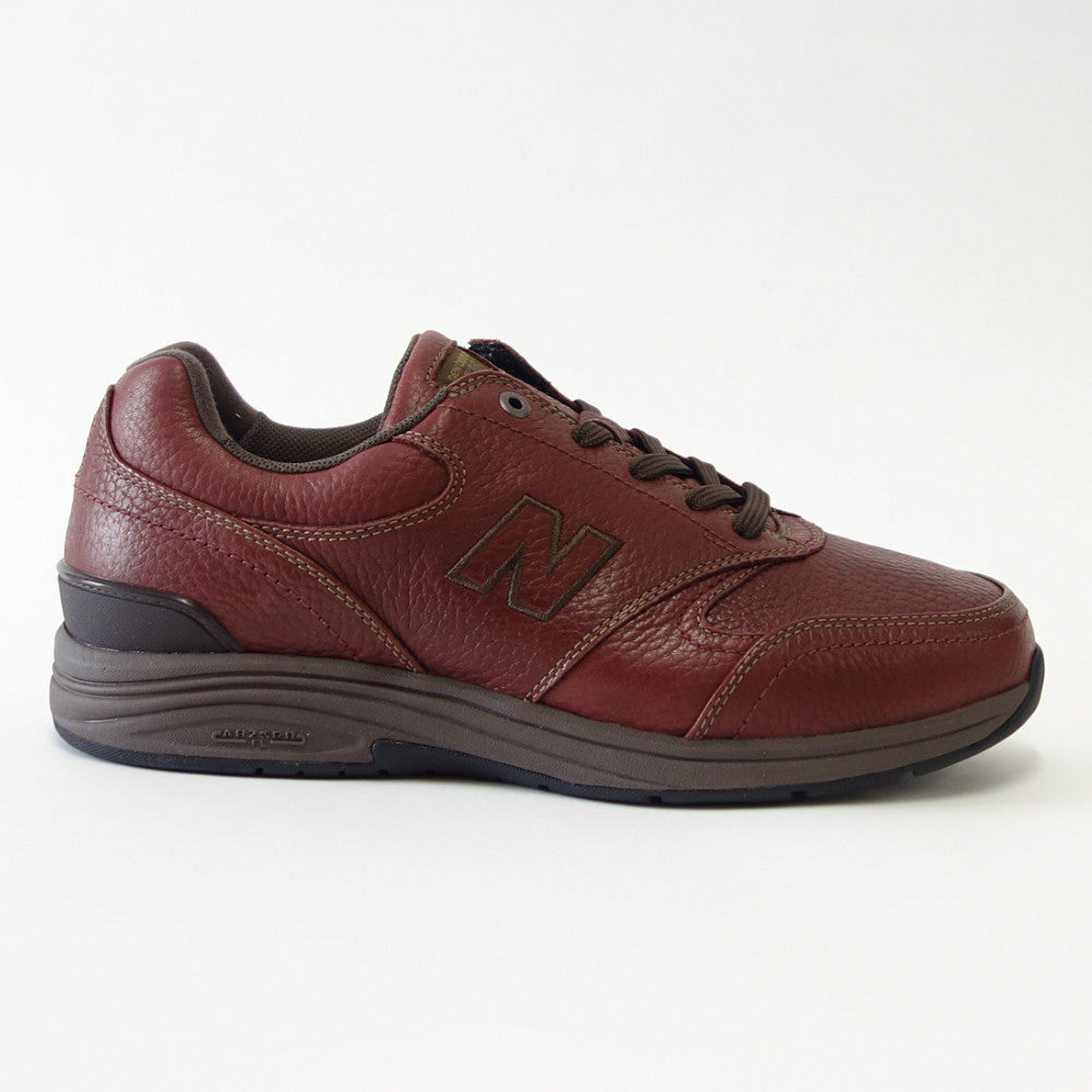 ニューバランス new balance MW585BK6E ウッドブラウン(メンズ)6E幅 天然皮革 ウォーキング フィットネス 旅行 コンフォート 「靴」