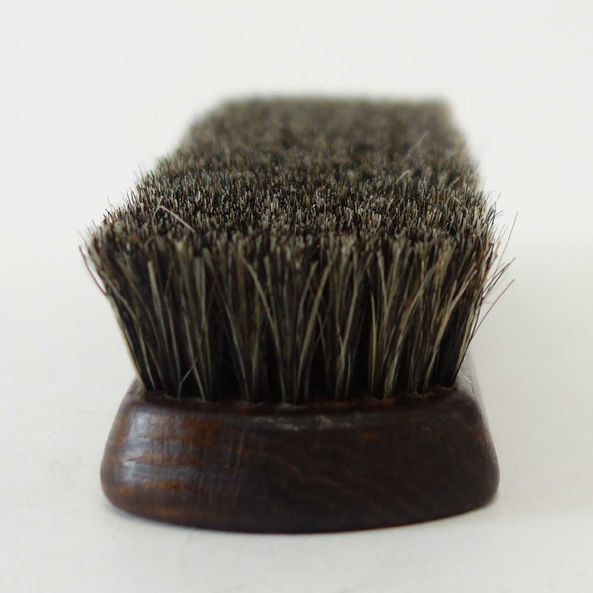 M.MOWBRAY M.モゥブレィプロホースブラシ PRO HORSE BRUSH 靴用ブラシ(ドイツ製) 良質の馬毛(100%)を使用