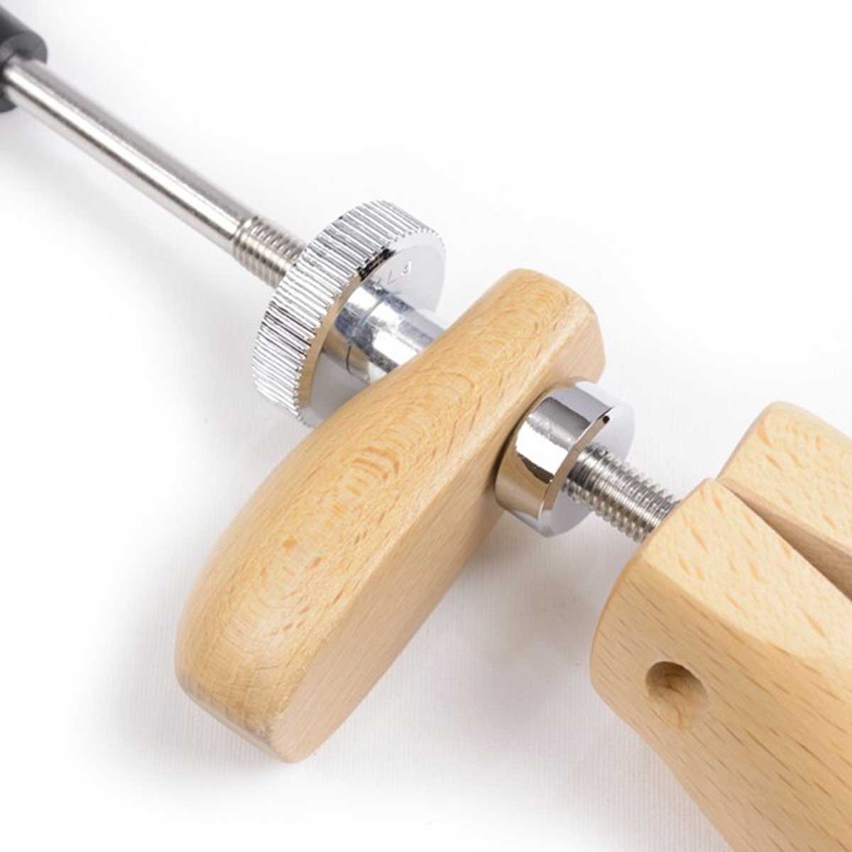 パーフェクトストレッチャー(木製タイプ) カカト部分のついた皮革靴用伸張器(幅伸ばし) R&D社